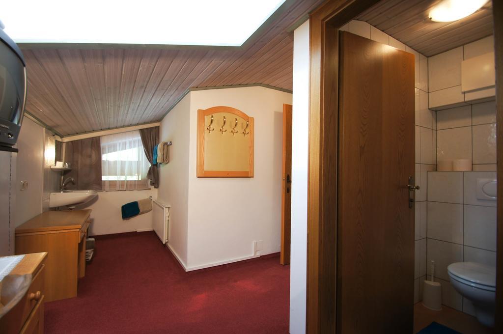 Gaestehaus Aigner Σάαλμπαχ-Χίντεργκλεμ Εξωτερικό φωτογραφία